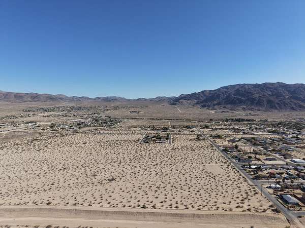 3.65 Acres of Land for Sale in Twentynine Palms, California