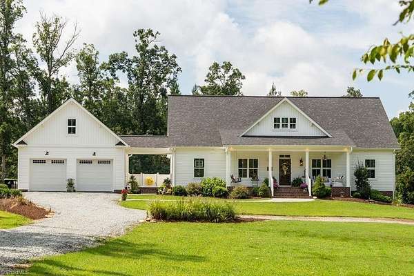 5 Acres of Improved Mixed-Use Land for Sale in Lexington, North Carolina