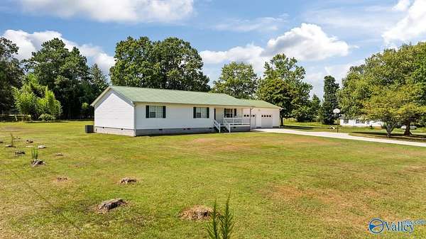 1.9 Acres of Residential Land with Home for Sale in Sylvania, Alabama