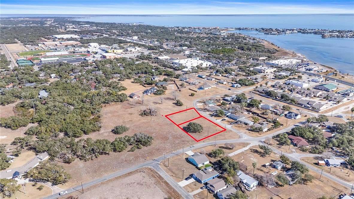 1 Acre of Residential Land for Sale in Rockport, Texas