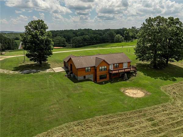 7.38 Acres of Land with Home for Sale in Huntsville, Arkansas