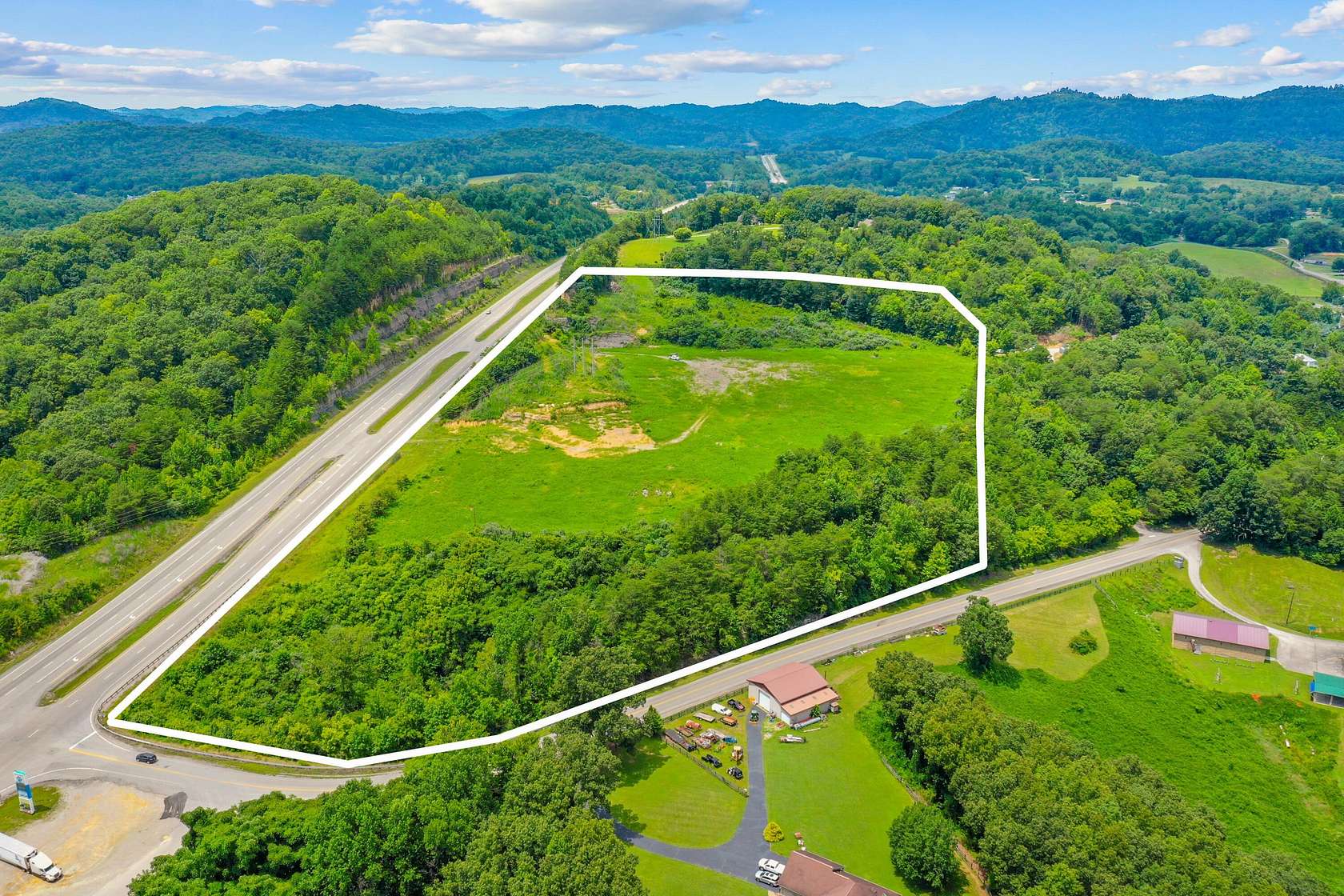 20.5 Acres of Commercial Land for Sale in Flat Lick, Kentucky