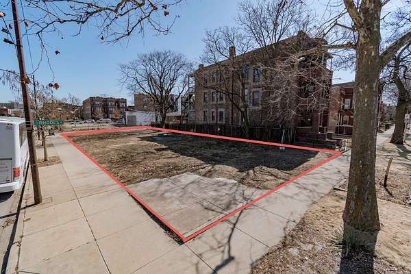 0.16 Acres of Land for Sale in Chicago, Illinois