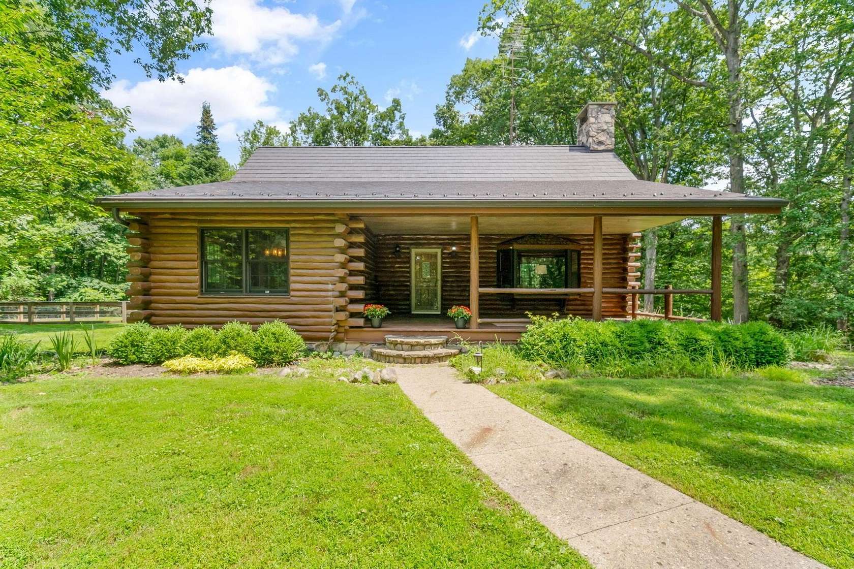 60 Acres of Recreational Land with Home for Sale in Danville, Ohio