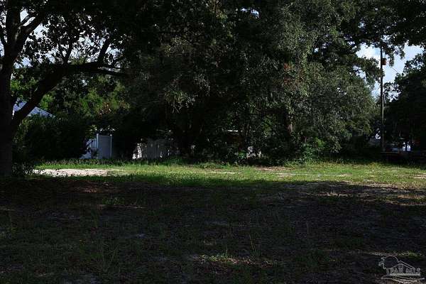 0.27 Acres of Residential Land for Sale in Gulf Breeze, Florida