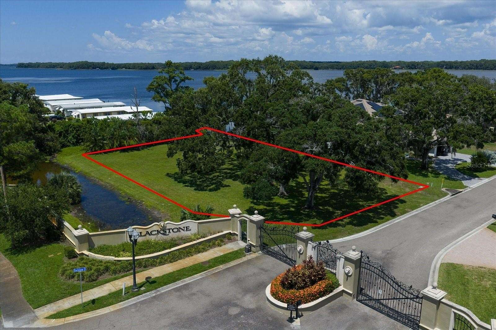 0.37 Acres of Residential Land for Sale in Palm Harbor, Florida
