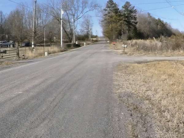 9.38 Acres of Residential Land for Sale in Ten Mile, Tennessee