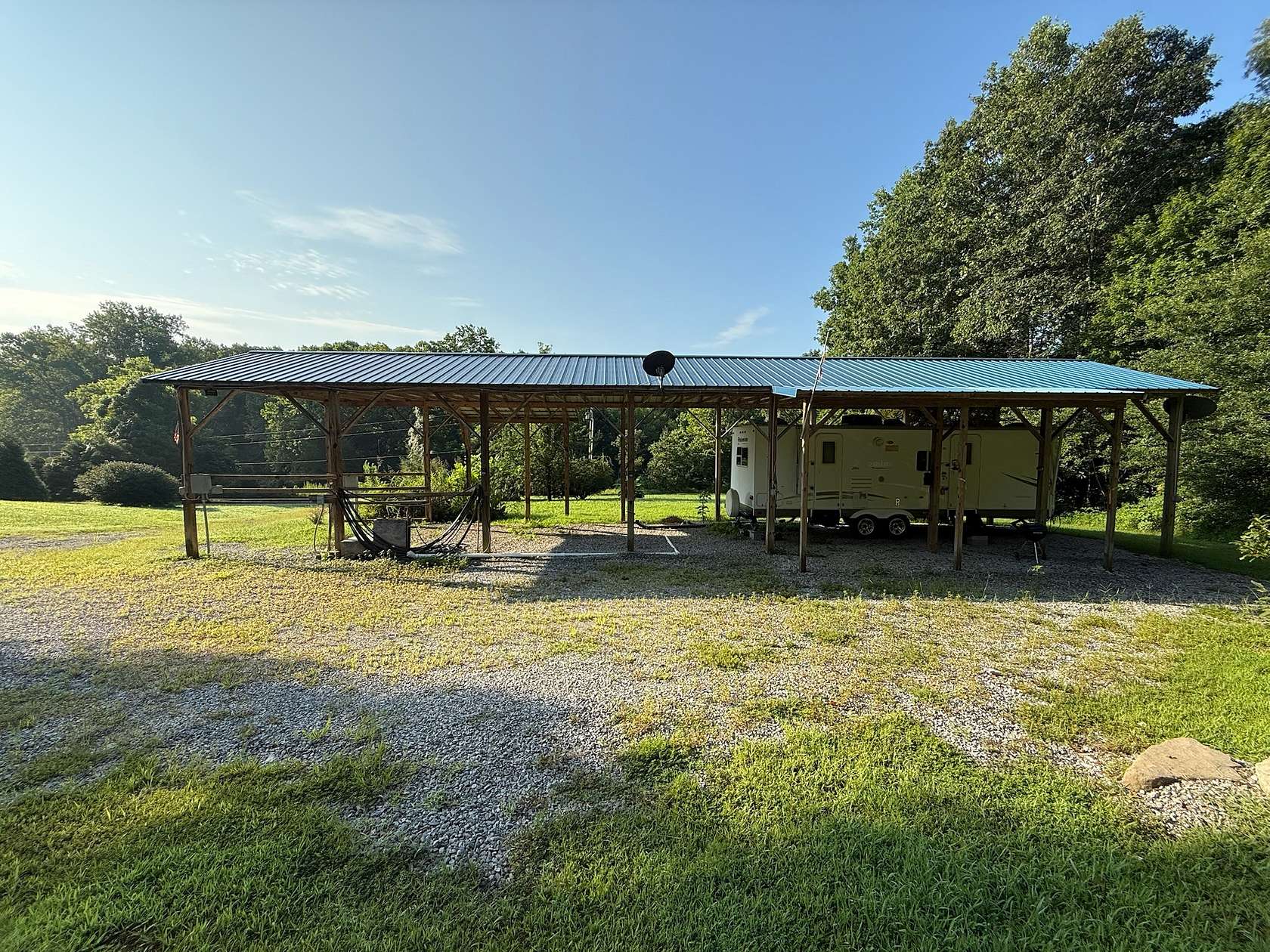 11.4 Acres of Recreational Land for Sale in Lawrenceburg, Tennessee