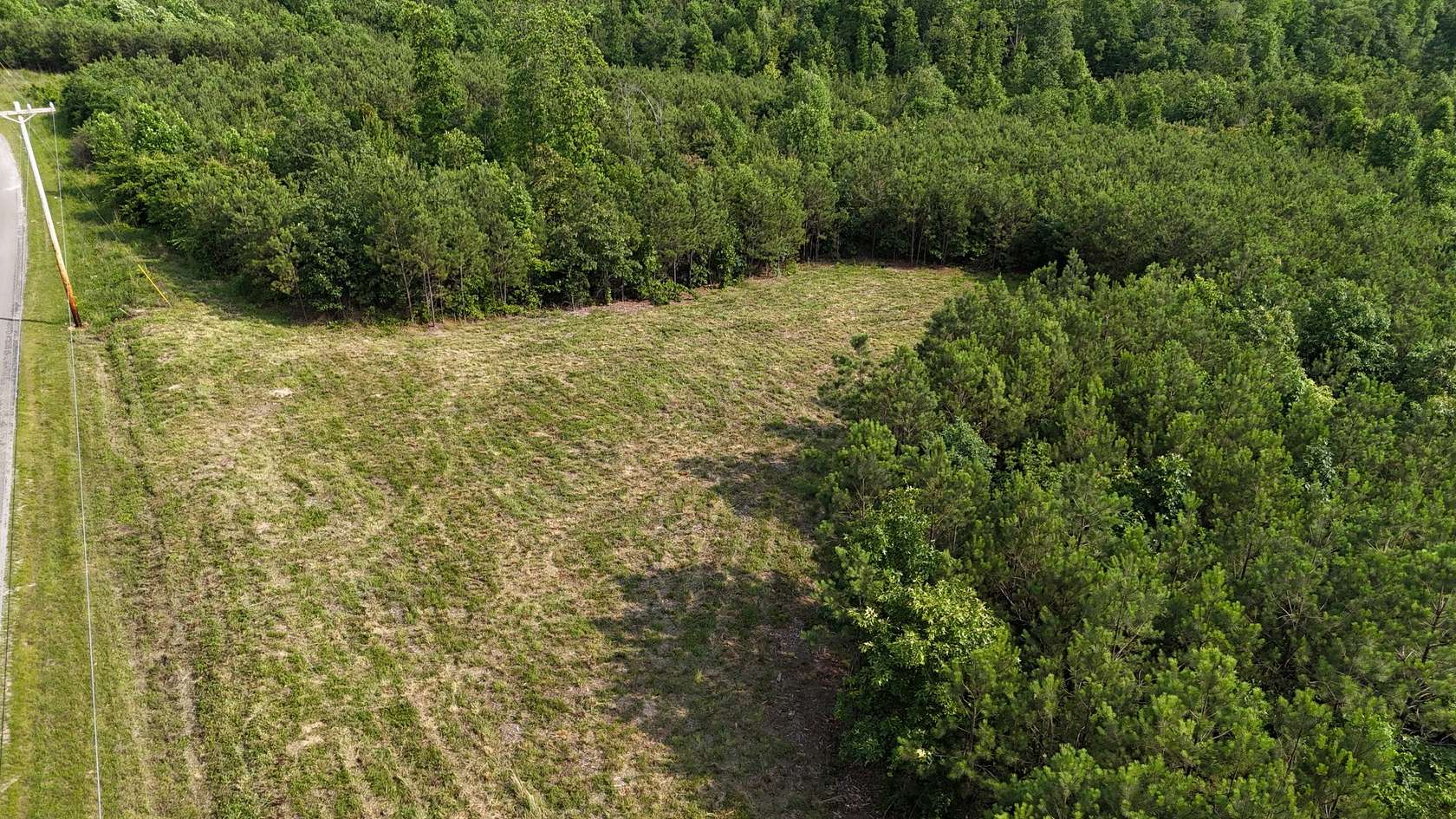 4.84 Acres of Residential Land for Sale in Linden, Tennessee