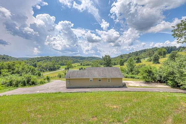 9.38 Acres of Residential Land with Home for Sale in Shelbyville, Tennessee