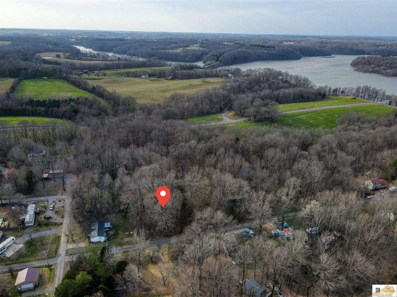 1 Acre of Residential Land for Sale in Scottsville, Tennessee