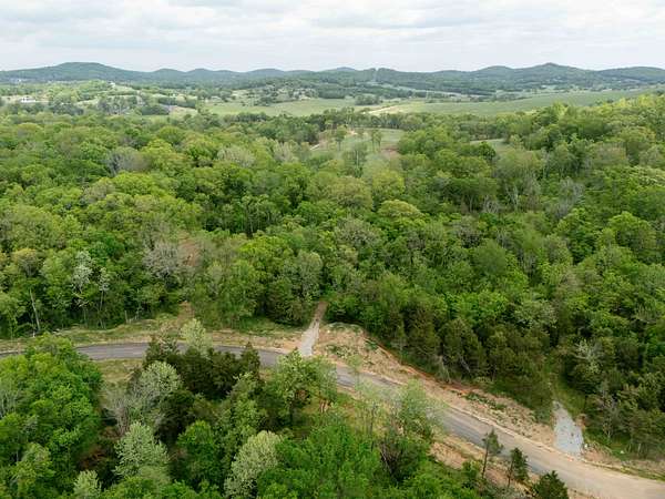 5 Acres of Residential Land for Sale in Arrington, Tennessee