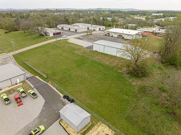 0.7 Acres of Commercial Land for Sale in Columbia, Tennessee