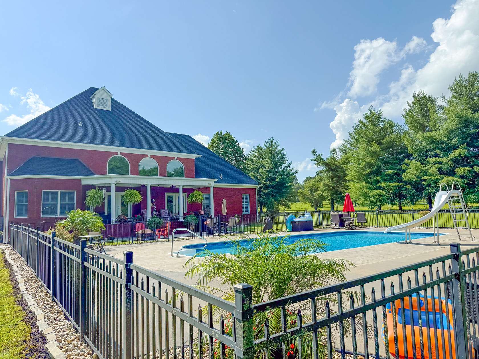 2.4 Acres of Residential Land with Home for Sale in Pulaski, Tennessee