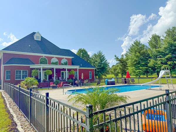 2.4 Acres of Residential Land with Home for Sale in Pulaski, Tennessee