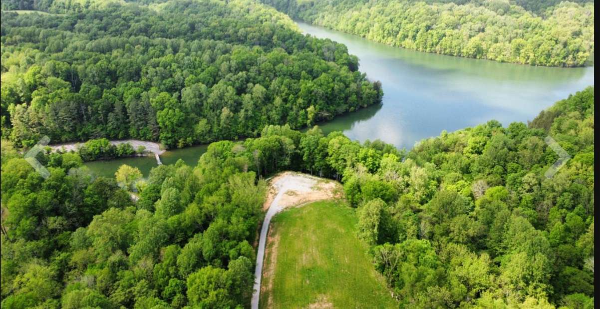 3.16 Acres of Residential Land for Sale in Winchester, Tennessee