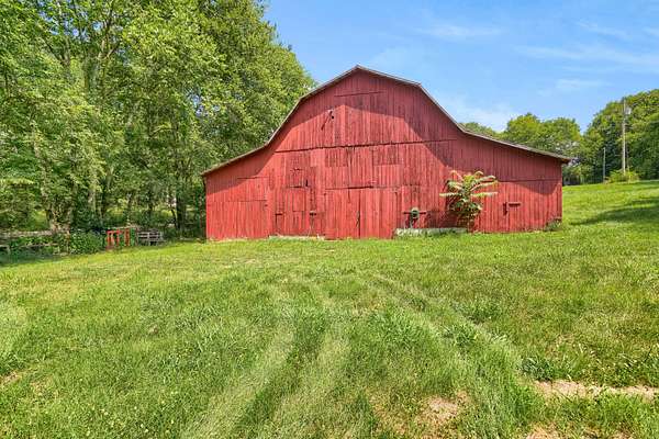 62.7 Acres of Land for Sale in Petersburg, Tennessee