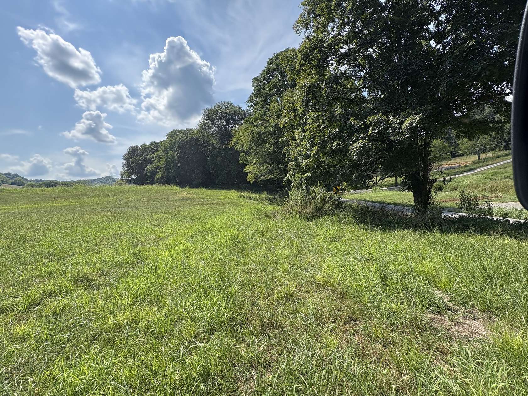5 Acres of Residential Land for Sale in Carthage, Tennessee