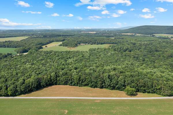 44 Acres of Recreational Land for Sale in Hillsboro, Tennessee