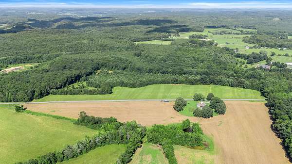 11 Acres of Land for Sale in Lawrenceburg, Tennessee