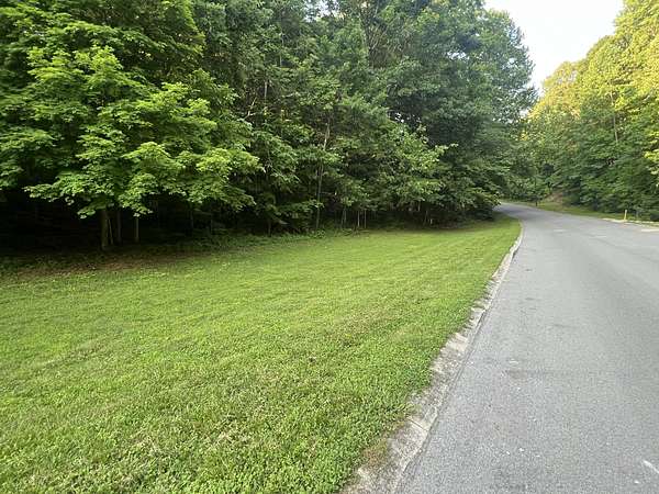 2 Acres of Residential Land for Sale in Clarksville, Tennessee