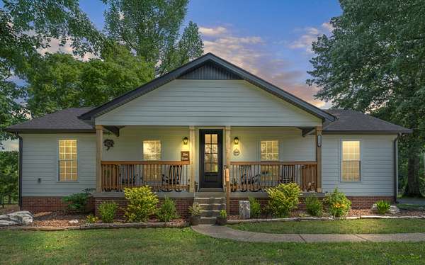 4.63 Acres of Residential Land with Home for Sale in Lewisburg, Tennessee