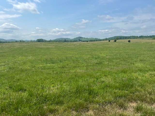 5 Acres of Residential Land for Sale in Shelbyville, Tennessee