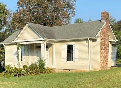 3 Acres of Land with Home for Sale in Goodspring, Tennessee