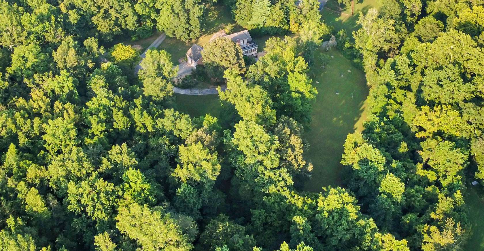 4 Acres of Residential Land with Home for Sale in Clarksville, Tennessee