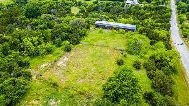 15.9 Acres of Land for Sale in Weatherford, Texas