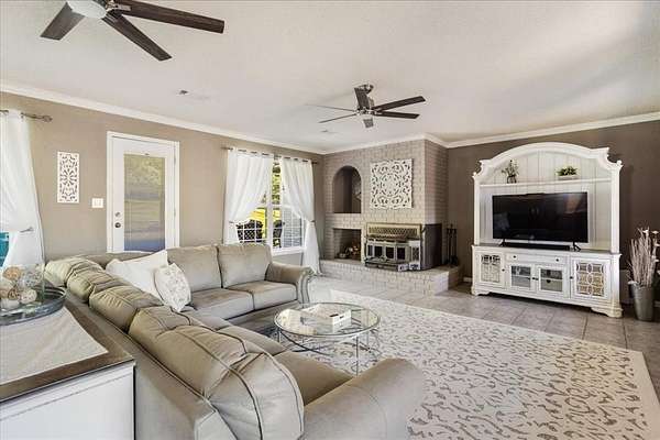 2.53 Acres of Residential Land with Home for Sale in Denison, Texas