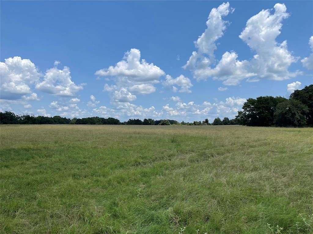 34.7 Acres of Recreational Land & Farm for Sale in Groesbeck, Texas