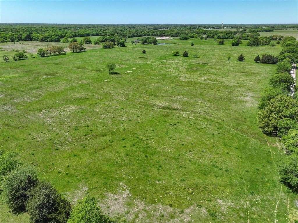2 Acres of Residential Land for Sale in Edgewood, Texas
