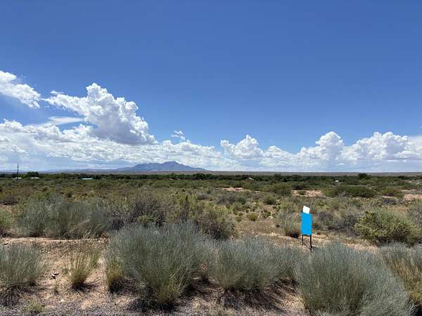 5 Acres of Residential Land for Sale in Veguita, New Mexico