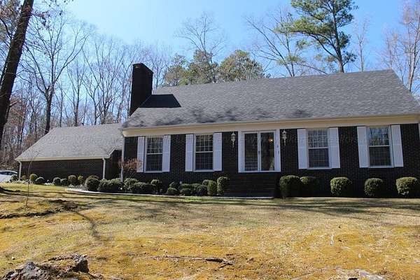 2 Acres of Residential Land with Home for Sale in Winfield, Alabama