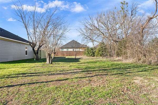 0.14 Acres of Residential Land for Sale in McGregor, Texas