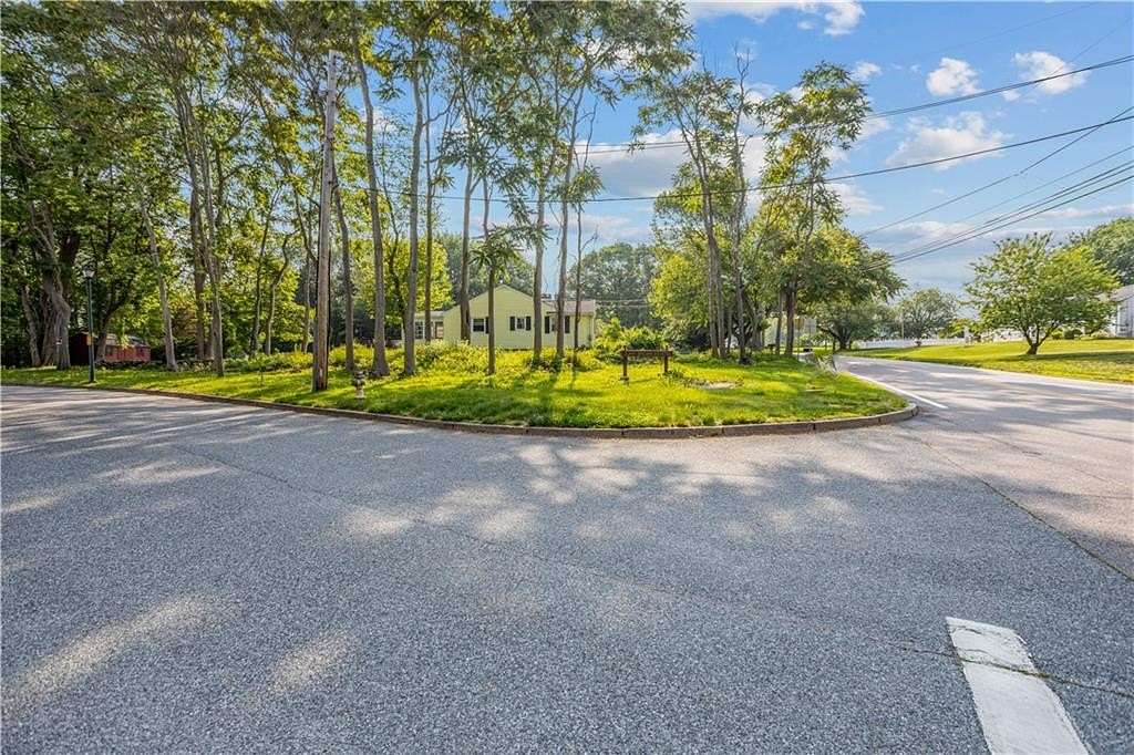 0.15 Acres of Residential Land for Sale in Warren, Rhode Island