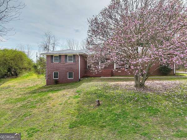 2.53 Acres of Residential Land with Home for Sale in Winder, Georgia