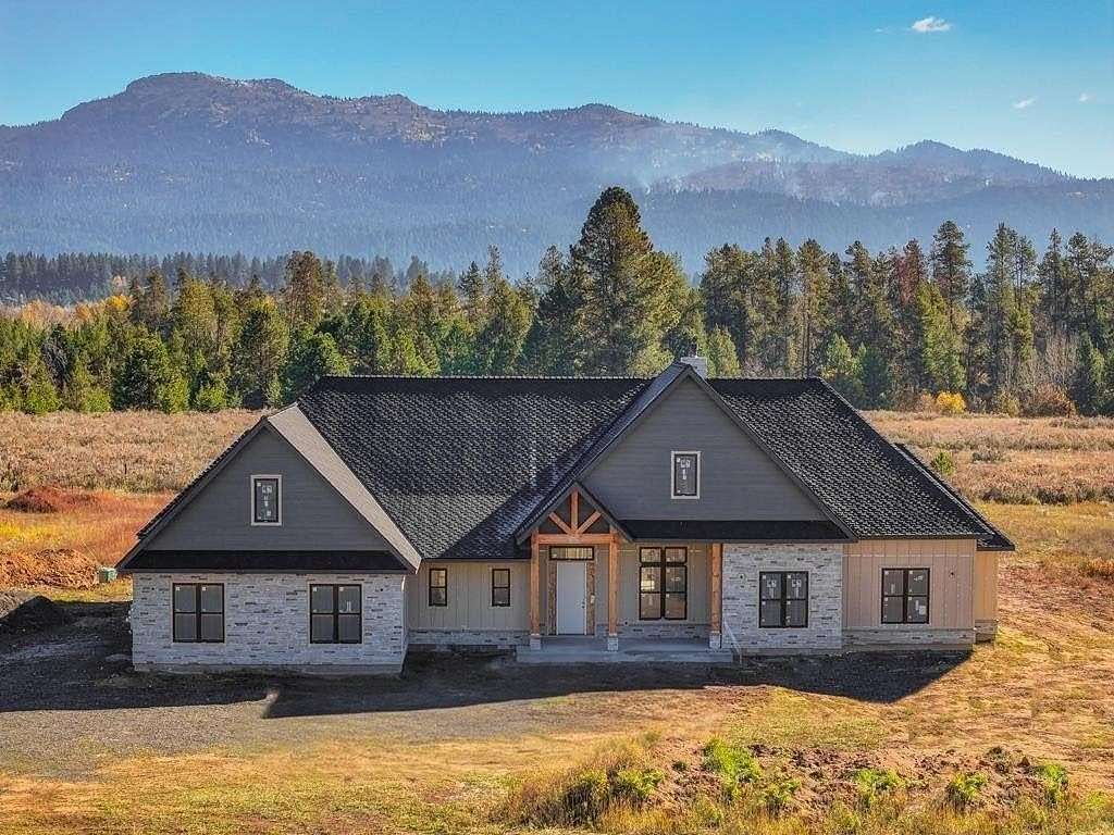 1.74 Acres of Land with Home for Sale in McCall, Idaho