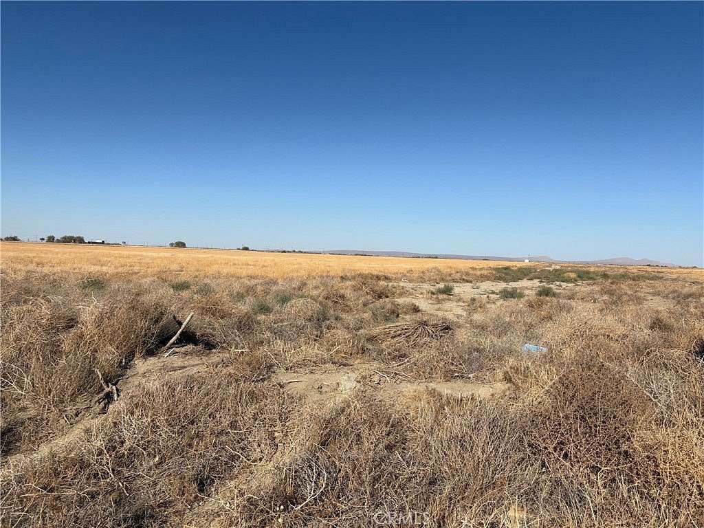 5.2 Acres of Land for Sale in Lancaster, California