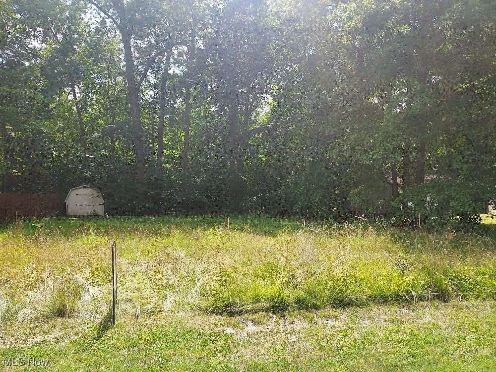 0.19 Acres of Land for Sale in Lake Milton, Ohio