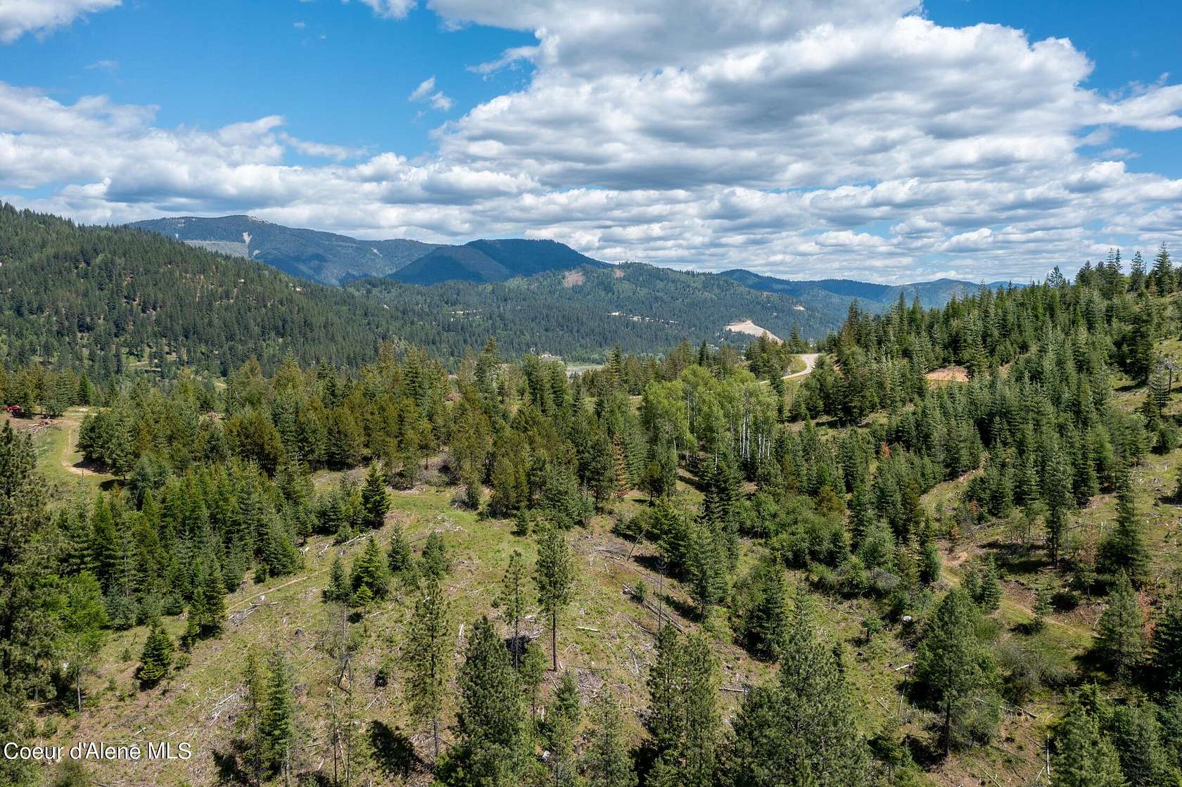 13.4 Acres of Recreational & Residential Land for Sale in Pinehurst, Idaho