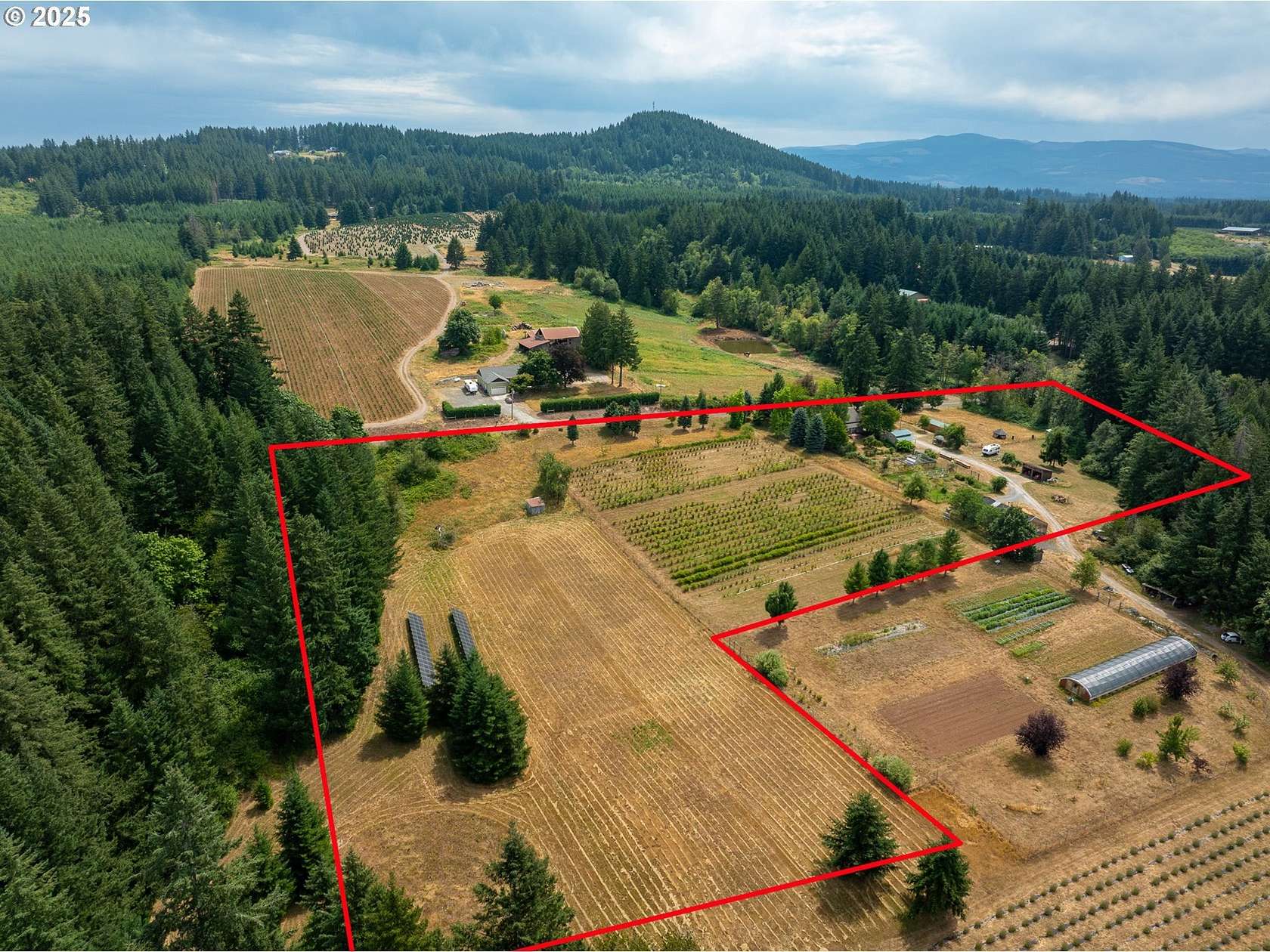 11 Acres of Land with Home for Sale in Beavercreek, Oregon
