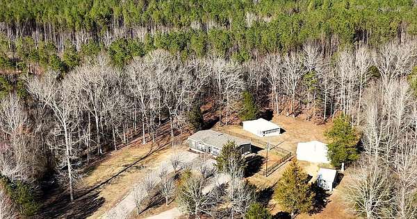 4 Acres of Residential Land with Home for Sale in Guin, Alabama