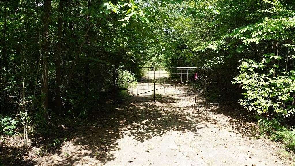 9 Acres of Residential Land for Sale in Hawkins, Texas