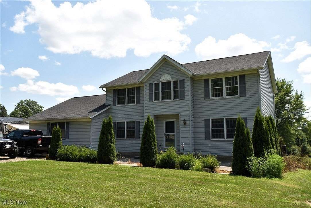 2.83 Acres of Residential Land with Home for Sale in Ravenna, Ohio