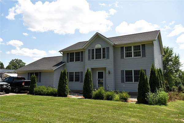 2.83 Acres of Residential Land with Home for Sale in Ravenna, Ohio