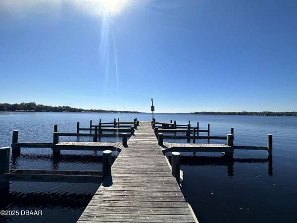 0.95 Acres of Residential Land for Sale in Crescent City, Florida