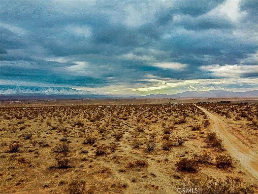 10 Acres of Recreational Land for Sale in Lucerne Valley, California