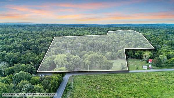 6 Acres of Land with Home for Sale in Murfreesboro, Tennessee